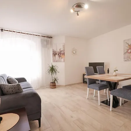 Viva - 2 Bedroom Apt In City Centar Zadar Exteriér fotografie