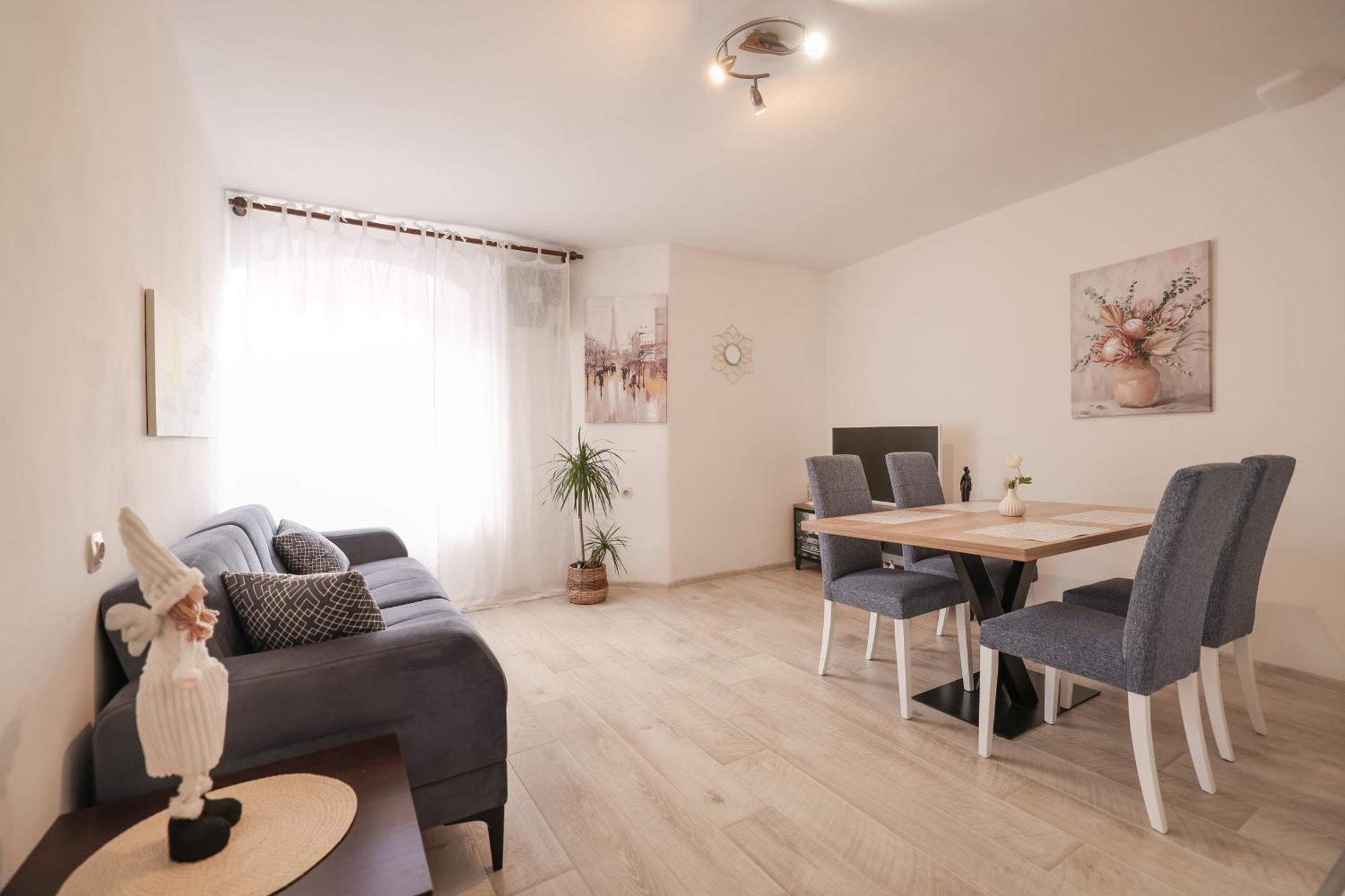 Viva - 2 Bedroom In Centar